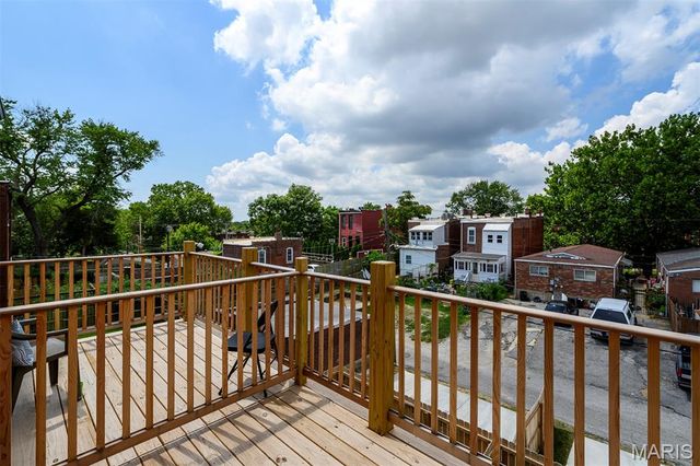 3435 Oregon Avenue, St Louis, MO 63118