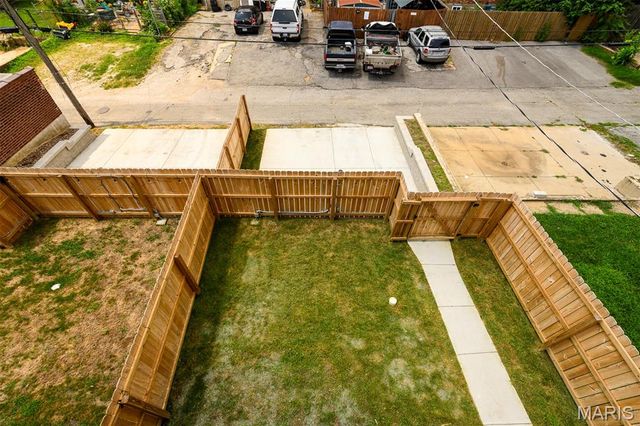 3435 Oregon Avenue, St Louis, MO 63118