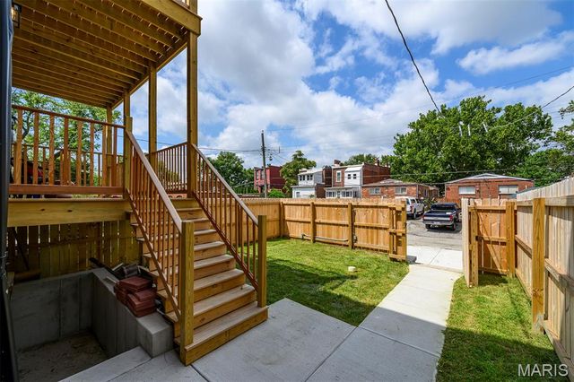 3435 Oregon Avenue, St Louis, MO 63118