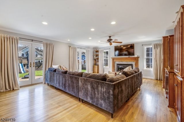 424 Colonial Ave, Westfield Town, NJ 07090