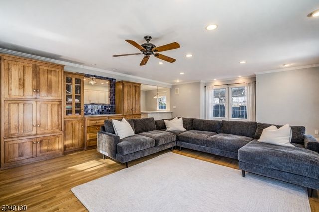 424 Colonial Ave, Westfield Town, NJ 07090