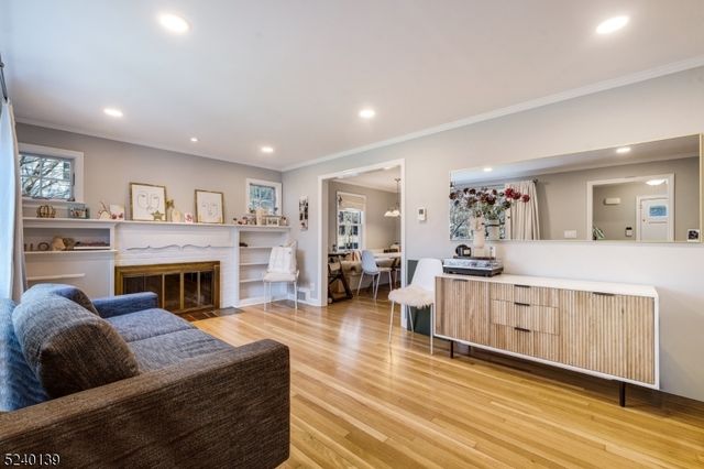 424 Colonial Ave, Westfield Town, NJ 07090