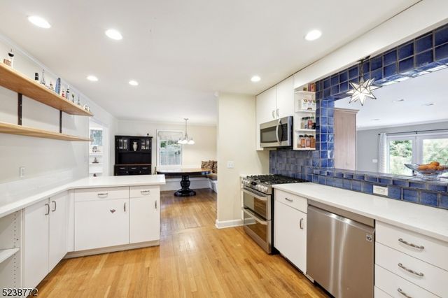 424 Colonial Ave, Westfield Town, NJ 07090