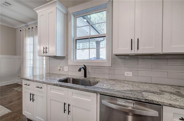 503 London Road, Ball Ground, GA 30107