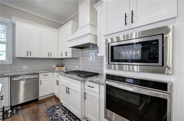 503 London Road, Ball Ground, GA 30107