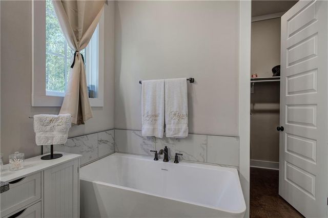 503 London Road, Ball Ground, GA 30107