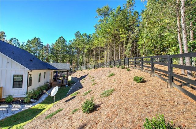 503 London Road, Ball Ground, GA 30107