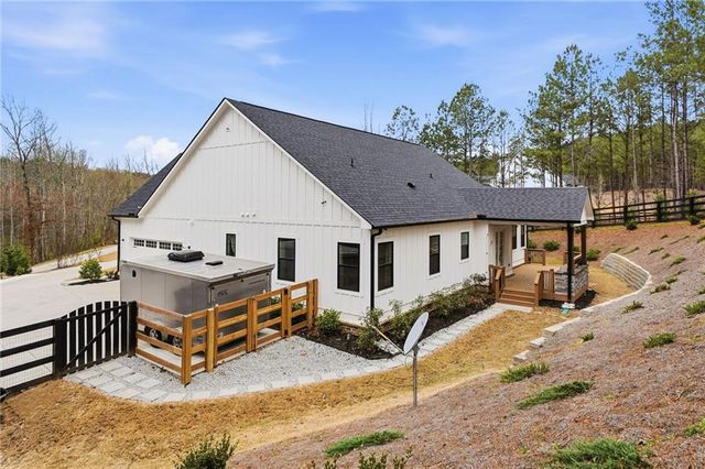 503 London Road, Ball Ground, GA 30107