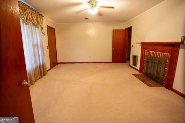 4360 E River Road, Baxley, GA 31513