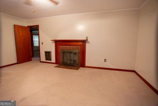 4360 E River Road, Baxley, GA 31513