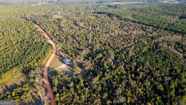 4360 E River Road, Baxley, GA 31513