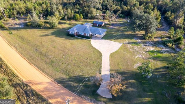 4360 E River Road, Baxley, GA 31513