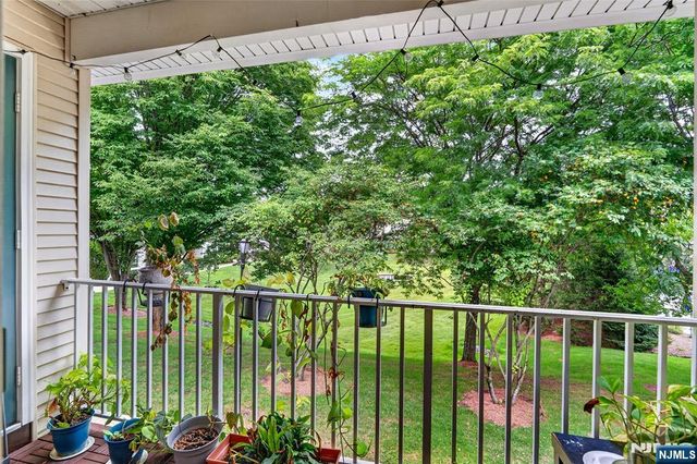 486 Cambridge Drive, Butler Borough, NJ 07405
