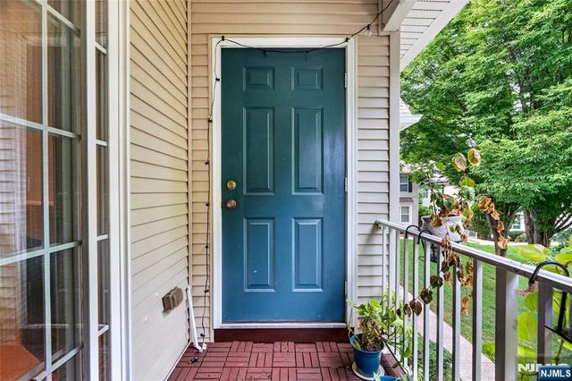 486 Cambridge Drive, Butler Borough, NJ 07405
