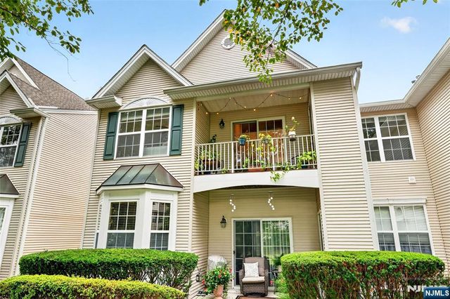 486 Cambridge Drive, Butler Borough, NJ 07405