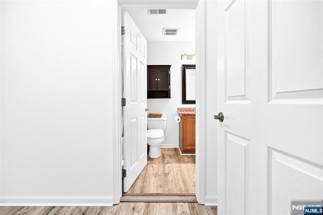486 Cambridge Drive, Butler Borough, NJ 07405