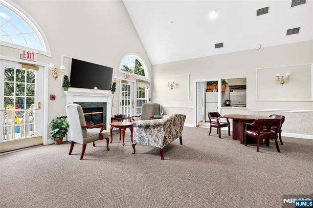 486 Cambridge Drive, Butler Borough, NJ 07405