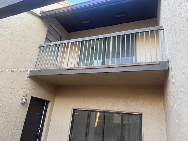 1800 Bayberry Dr 1800, Pembroke Pines, FL 33024