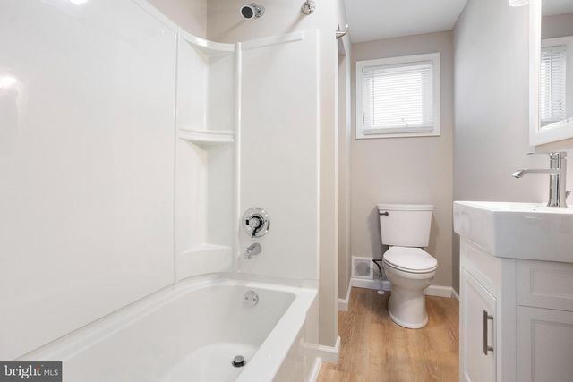 809 N PROVIDENCE RD, Media, PA 19063