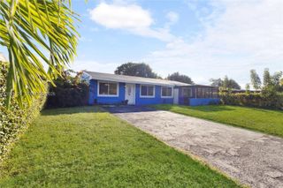 1510 SW 68th Ave, North Lauderdale, FL 33068