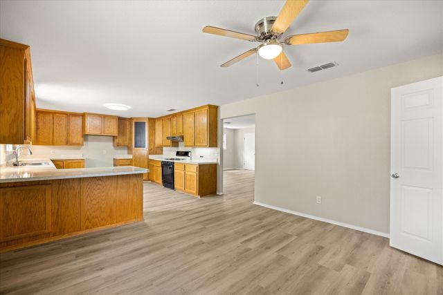 606 Nancy Drive, Glen Rose, TX 76043