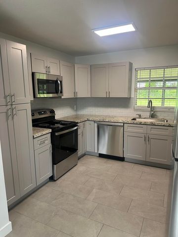 4786 Cambridge Street, Greenacres, FL 33463