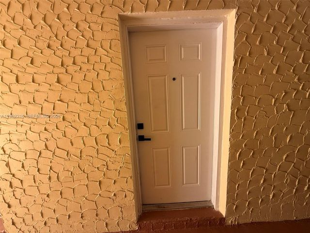 8500 SW 109th Ave 6-109, Miami, FL 33173