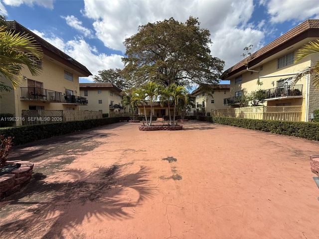 8500 SW 109th Ave 6-109, Miami, FL 33173