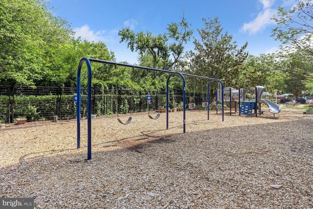 341 O ST SW, Washington, DC 20024