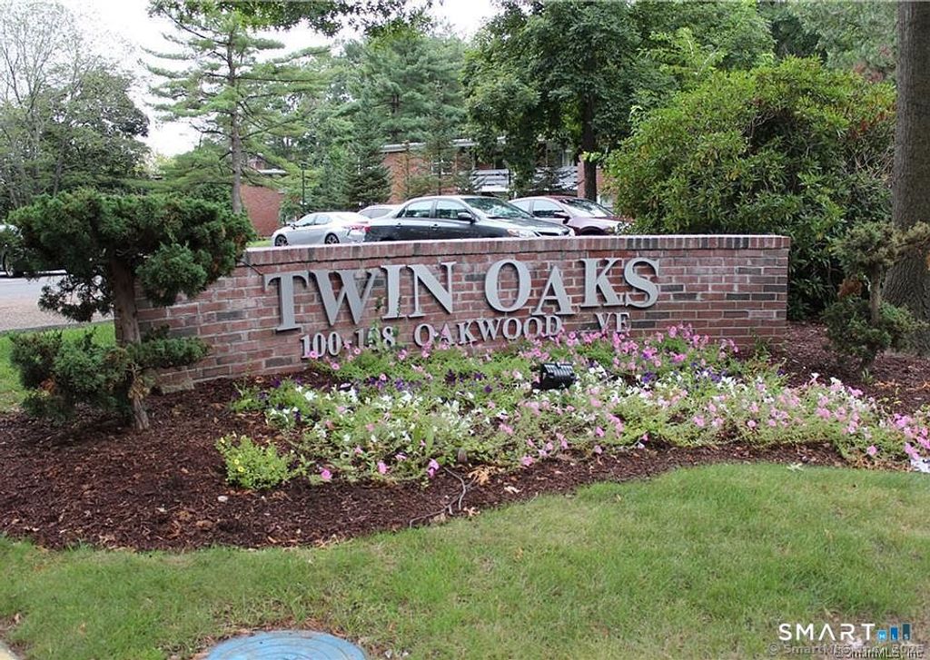 100 Oakwood Avenue APT B1, West Hartford, CT 06119