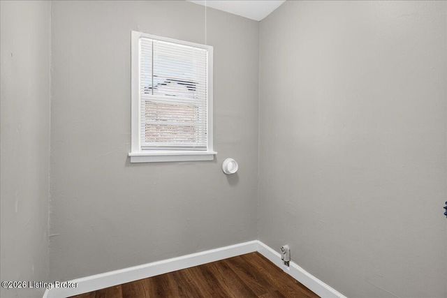 4110 Saint Francis Ln, Louisville, KY 40218