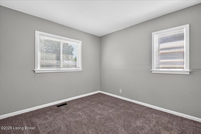 4110 Saint Francis Ln, Louisville, KY 40218
