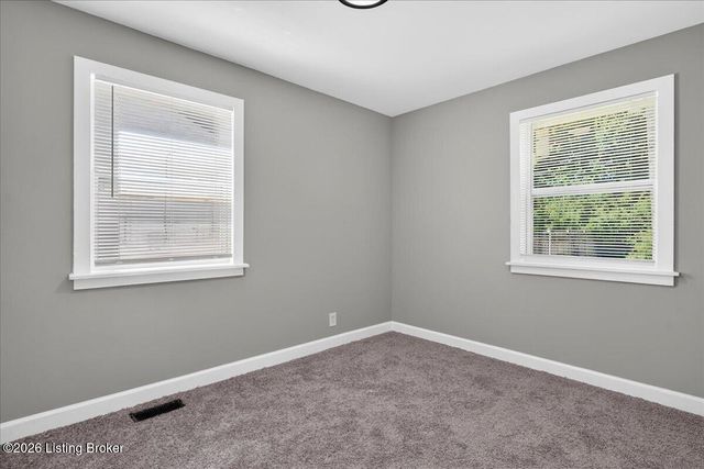 4110 Saint Francis Ln, Louisville, KY 40218