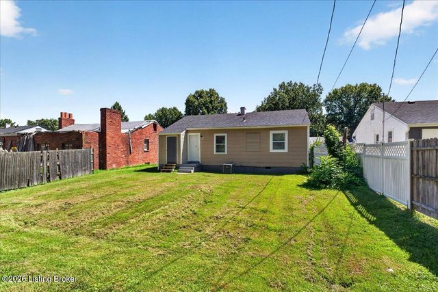 4110 Saint Francis Ln, Louisville, KY 40218