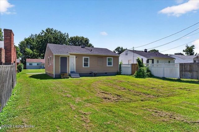 4110 Saint Francis Ln, Louisville, KY 40218