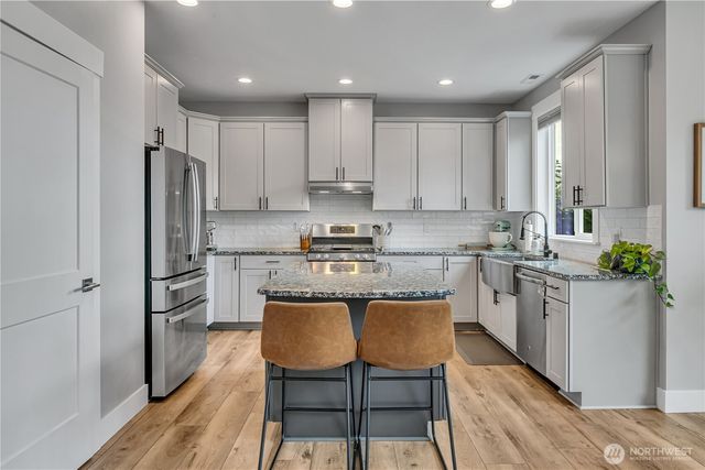 1347 Malatesta Court, Enumclaw, WA 98022