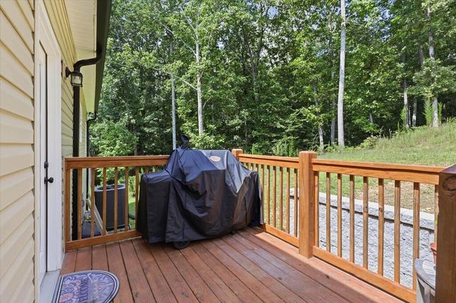 1056 Durgan Place, Dalton, GA 30721