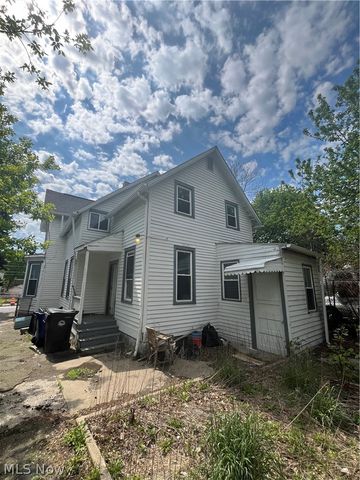 1245 Addison Road, Cleveland, OH 44103