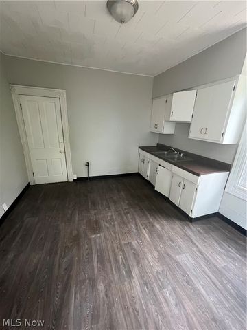 1245 Addison Road, Cleveland, OH 44103