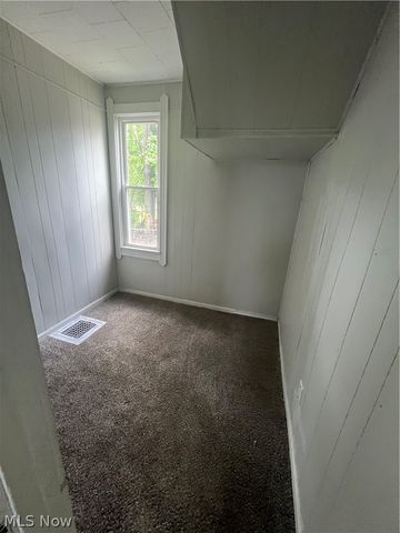1245 Addison Road, Cleveland, OH 44103