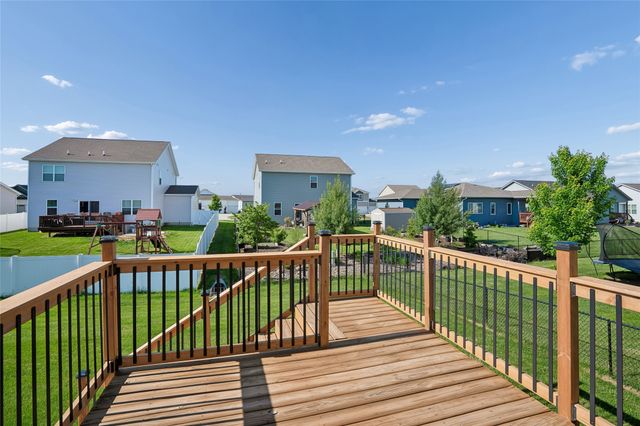 3207 NW Reinhart Drive, Ankeny, IA 50023