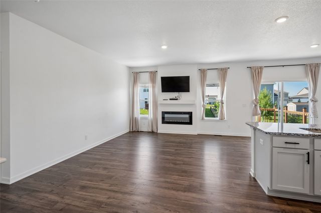 3207 NW Reinhart Drive, Ankeny, IA 50023