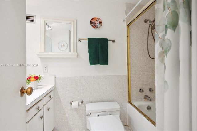 3505 S Ocean Dr 201, Hollywood, FL 33019