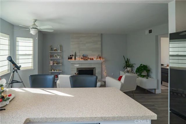 1454 Cresta, Corona, CA 92879