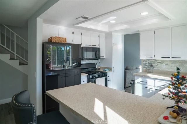 1454 Cresta, Corona, CA 92879