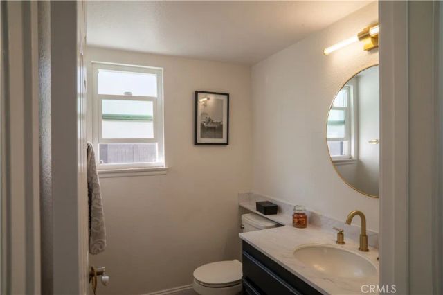 1454 Cresta, Corona, CA 92879