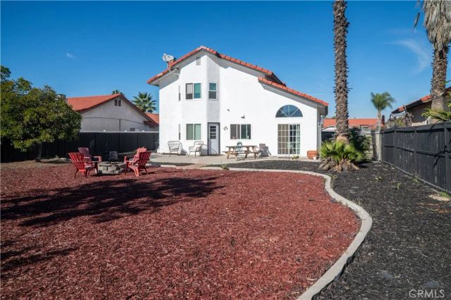 1454 Cresta, Corona, CA 92879