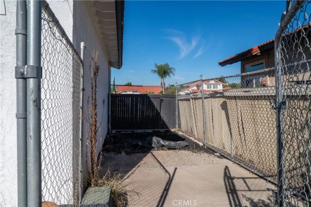 1454 Cresta, Corona, CA 92879