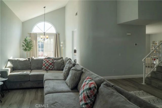 1454 Cresta, Corona, CA 92879