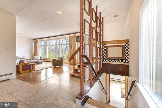 101 TIMBER LN, State College, PA 16801